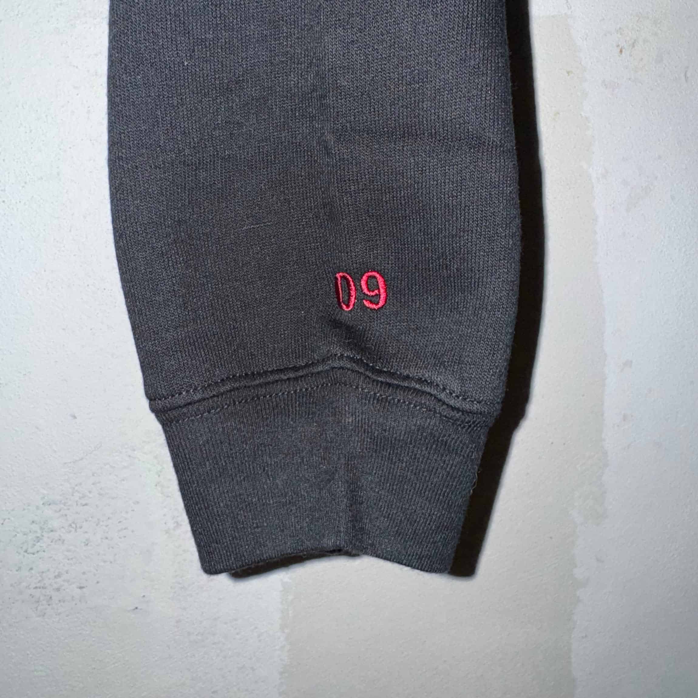 ARCHETYP 51 WOMENS CROP HOODIE